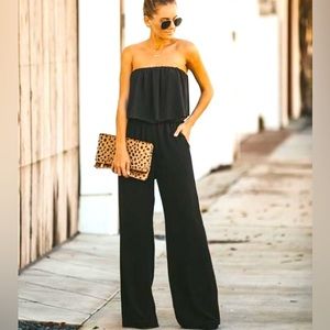 Vici black strapless jumpsuit size small with pockets